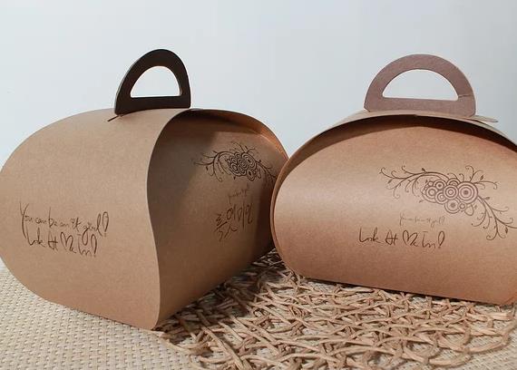 高端包裝盒子設計.jpg 高端包裝盒子設計.jpg